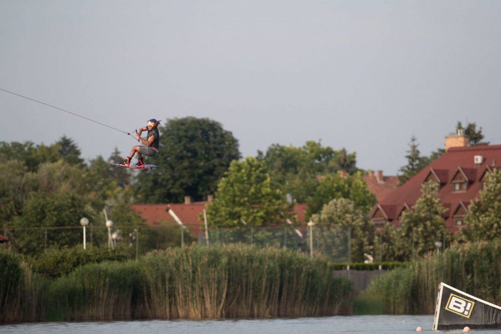 34862083 1820147751356699 7105943397466112000 o