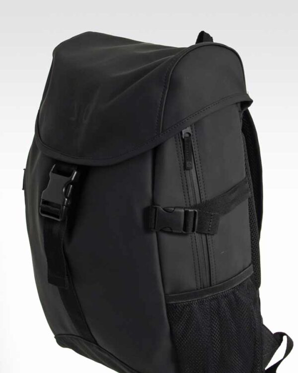 LTDBackpackDetail 01