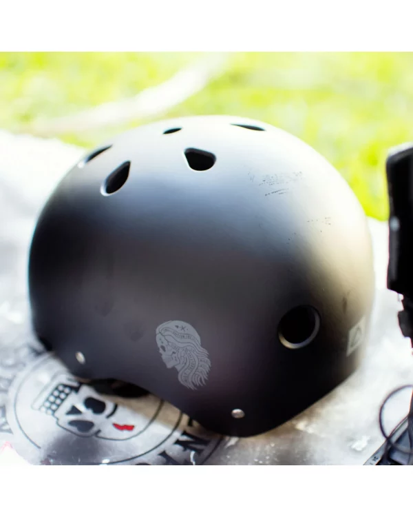Brenton Pro Helmet Black 1 1800x1800 1